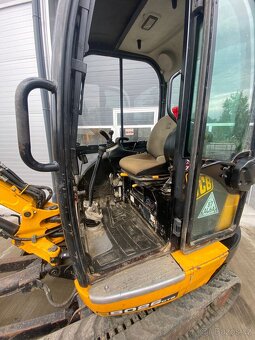 Mini pásový bagr JCB 8026 - 9