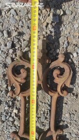 Staré litinové dílce zábradlí, železné zábradlí, 9 ks - 9