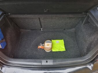 Volkswagen Polo, 1.4i 16V, 55KW,1.MAJ. ELEGANCE - 9