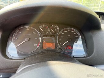 Peugeot 307 1.6HDi 16v - 9