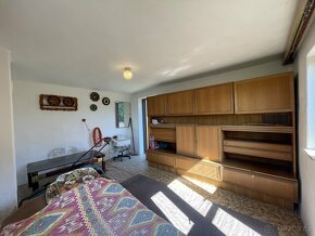 Zahrada se zděnou chatou, 392m2, Domažlice - 9