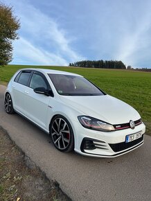 VW Golf 7.5 gti 2.0 tsi - 9