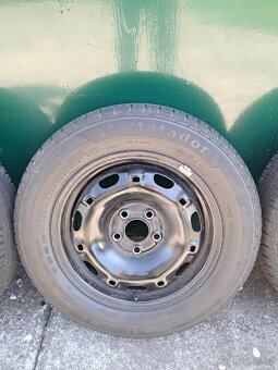 Letní pneu s diskama na Škoda Fabii 1- 165/70/R14 - 9