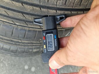 215/55/17 Letní pneumatiky Goodyear Efficient - 9