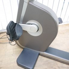 Technogym Artis recumbent- kolo s opěrkou zad - 9