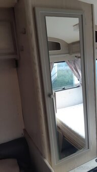 karavan na stání - 9