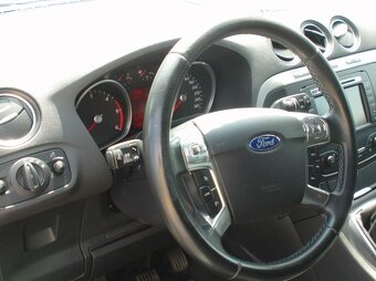 Ford S-MAX, 2,0 TDCi, PDC.vyhř.sedadla.tempomat,novrozvody - 9