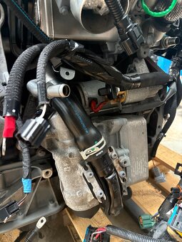 Motor Renault Master 2.3 DCI M9T716 Biturbo Kompletní - 9