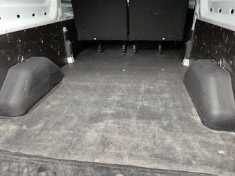 Ford Transit L3H3 92 KW 7 míst ODPOČET DPH - 9