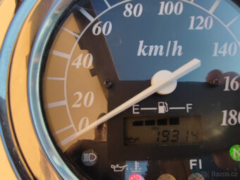 Suzuki Intruder M800 - 9