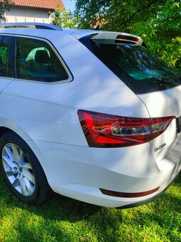Škoda Superb III combi DSG 2,0 TDI - 9