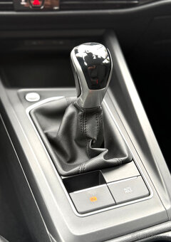 Volkswagen Golf, VIII 2.0TDI,85kw,LIFE,2021 - 9