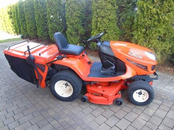 Na prodej profesionální traktor Kubota Gr2100 - 9