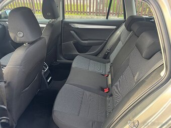 ŠKODA OCTAVIA KOMBI 1.6TDI 77KW - 9