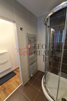Pronájem bytu 18 m² - Suchdolské námestí, Praha 6 - 9