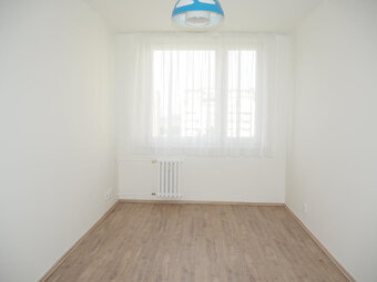 Pronájem bytu 3+1 71,2 m² Kuželova, Praha - Letňany - 9