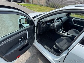 Renault Laguna - 9