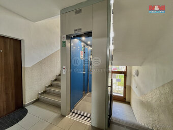 Prodej bytu 3+1, 87 m², DV, Louny, ul. 17. listopadu - 9