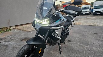 CF Moto MT800 Touring r.v. 2022 - 9