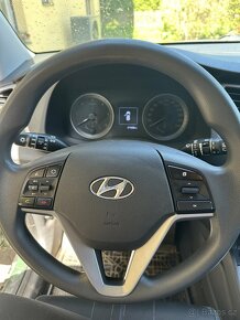 Hyundai Tucson - 9