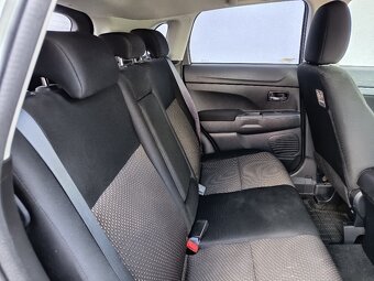 MITSUBISHI ASX 1,6MIVEC 2WD Comfort ČR 1 majitel - 9