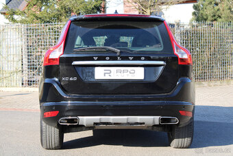 Volvo XC60 2.0 D4 Drive-E / Momentum / Automat / Tažné - 9