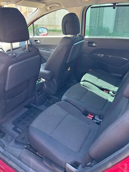 Peugeot 5008 2.0HDi PREMIUM - 9