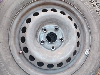 Letní pneu + disky 195/65 R15 - TOP STAV - 9