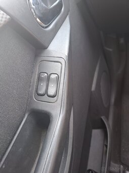 Opel Meriva 1.6 - 9