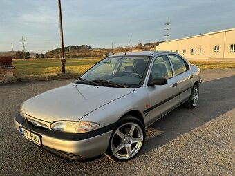 Prodám Ford Mondeo 18 benzín AUTOMAT - 9