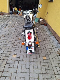 Honda Shadow VT 750 C2 - 9