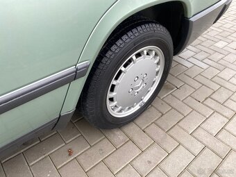 Mercedes-Benz 124, 2.0i - 1xMaj - 40 000km - TOP STAV - 9