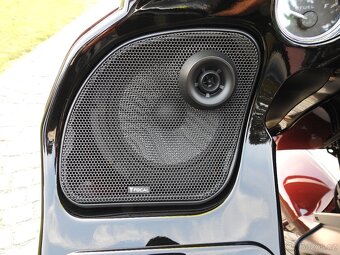 Harley-Davidson FLTRXS Road Glide Special - 9