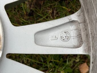 Originální sada kol Škoda Kamiq 16" - letní sada 205/60 R16 - 9