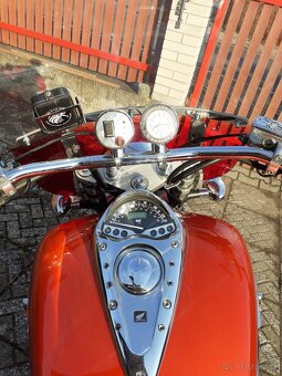 HONDA VTX 1300 C - 9