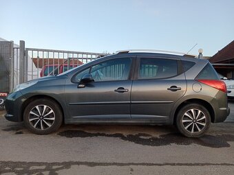 PEUGEOT 207 SW 1.6i 2007/2008 - poškozen motor - 9
