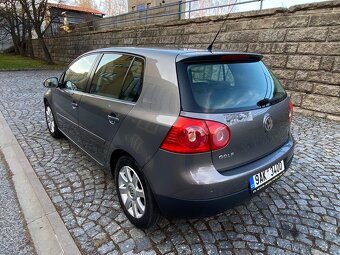 Volkswagen Golf V - 9