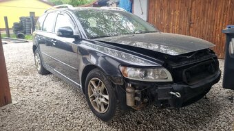 Bourané Volvo v50 2010 1.6tdi 80kW - 9