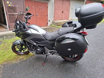 Honda NC 750X - 9