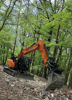 Zemní a stavební práce - autodoprava, mechanizace, štěrky - 9