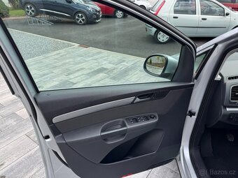 Volkswagen Sharan Comfortline 2.0 TDI 103kW - 9