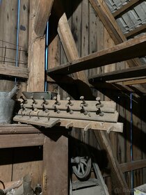 STARÉ VĚCI A RUSTIKÁLIE - 9