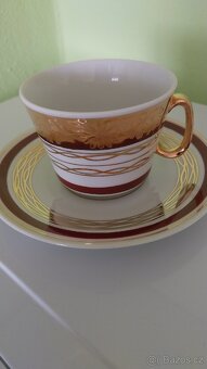 Československé hrnky, kompotové misky, šálky,džbán - 9