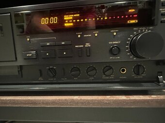 TEAC V-9000 High-End tape deck - 9