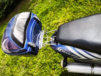 KEEWAY Hurricane 50 cm3 - 9