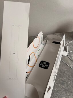 Apple Watch SE 44mm - 9