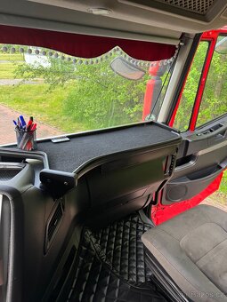 Iveco tahač euro 6 - 9