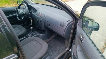 Škoda Fabia 1.4i - 9