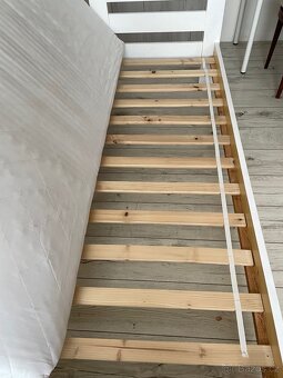 Bíla postel 80x200 - 9