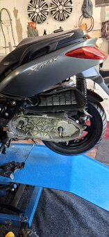 Yamaha X-max 125 ABS - 9